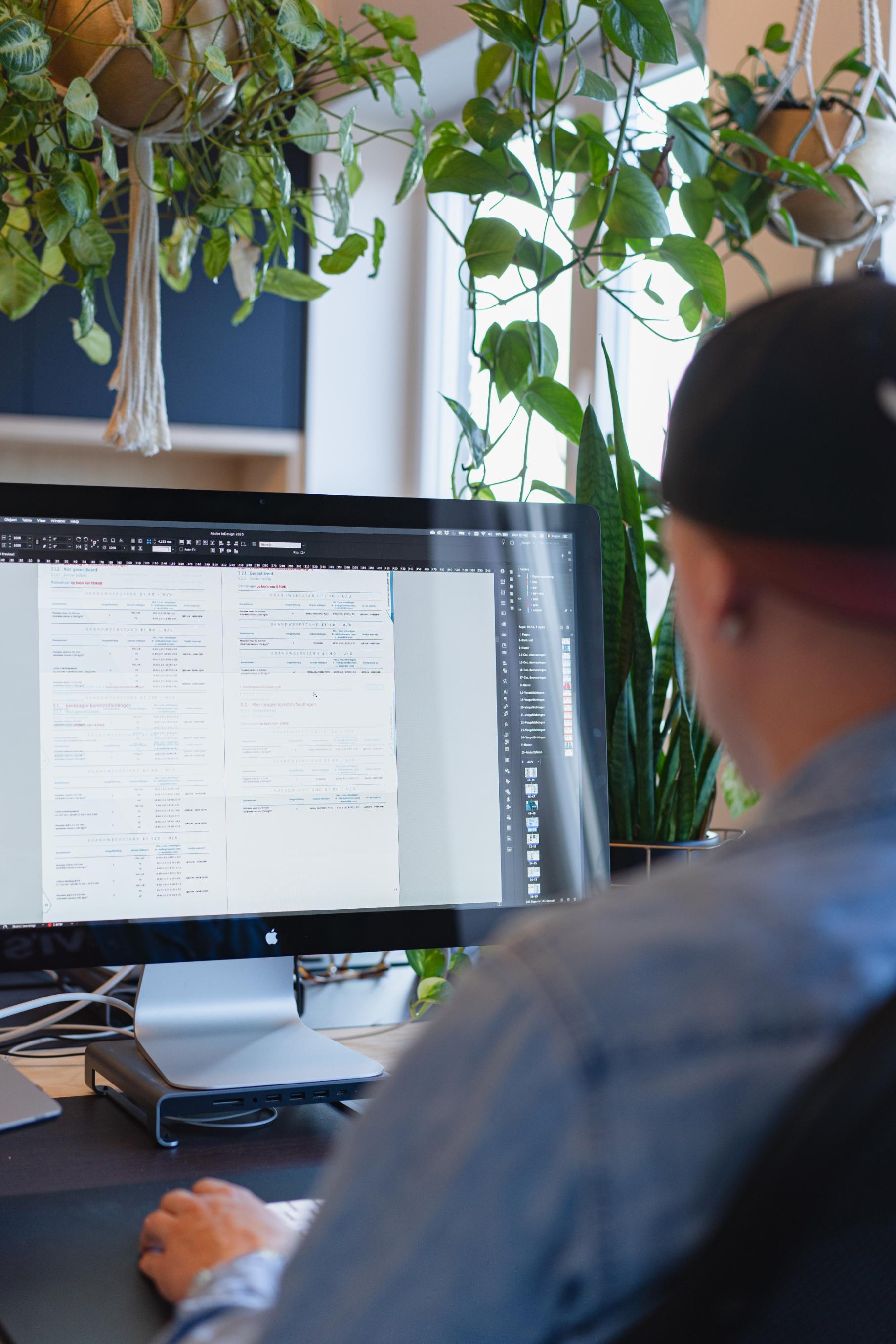 Zijn prijslijsten voor bouwmaterialen saai? Niet die van Promat en Siniat. Zij vertrouwden op Perfect Pixel voor hun visuele identiteit. Bekijk hier het resultaat.