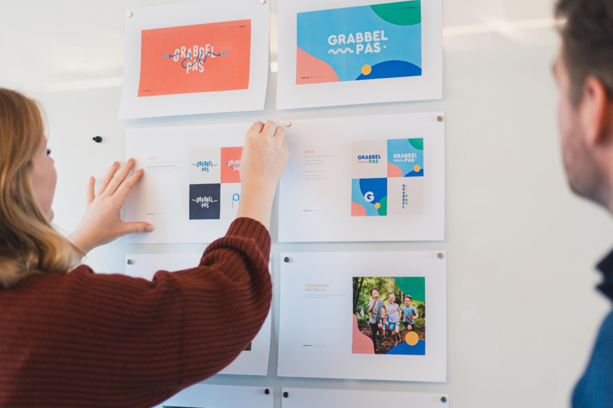 Perfect Pixel - Grabbelpas Oud-Turnhout Grabbelpas Oud-Turnhout kreeg aantrekkelijke brochures van Perfect Pixel, met speelse designs voor kinderen en kwaliteitsvolle uitvoering voor ouders.